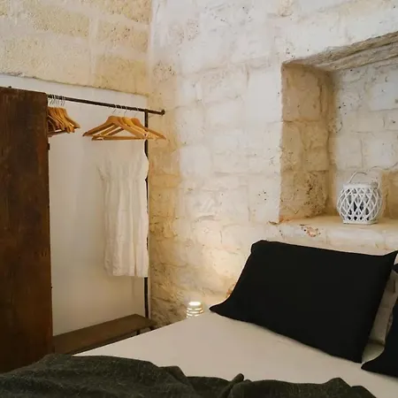 Trullo Med Ostuni
