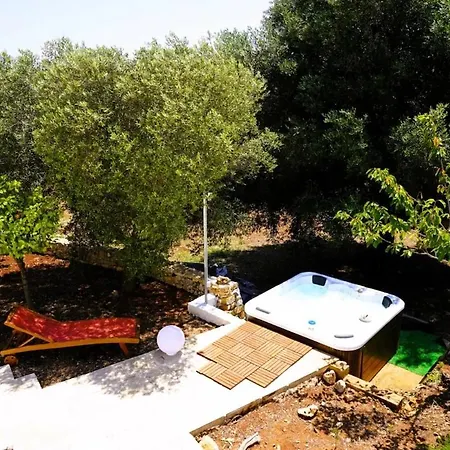 Trullo Med Ostuni
