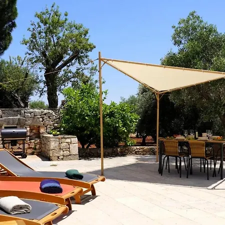 Trullo Med Ostuni